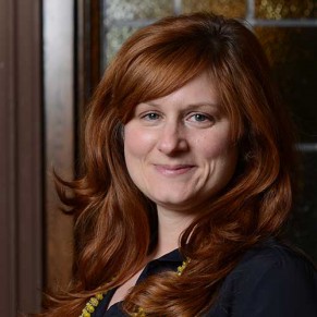 Katie McKenna headshot